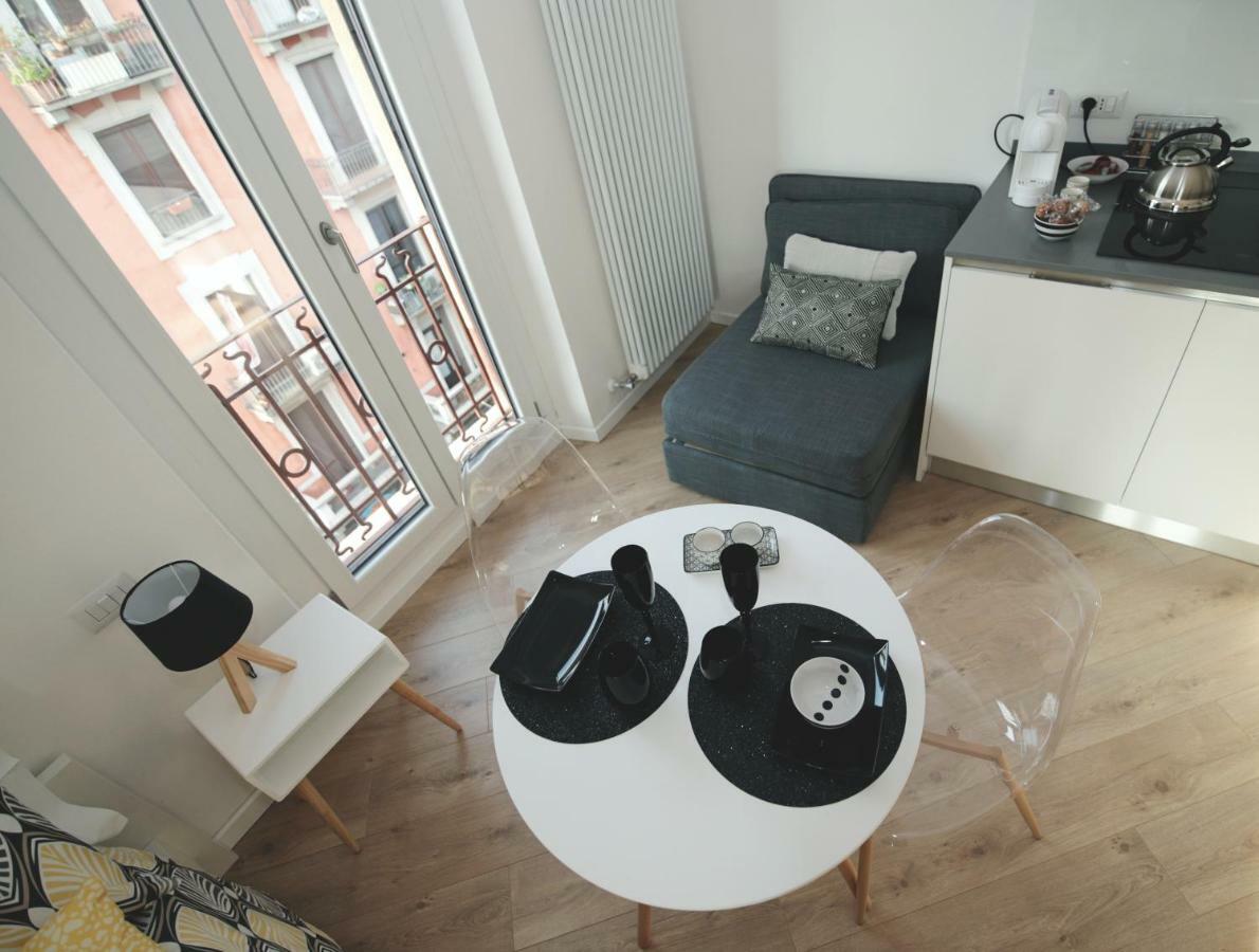 P&D Apartments Navigli Via Casale Μιλάνο Εξωτερικό φωτογραφία